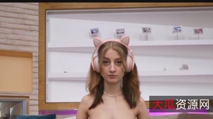 欧美铁塔天使SashaPaige团建系列,颜值身材精选,2V-8.4G时长62分,黑佬微口味重下载观看