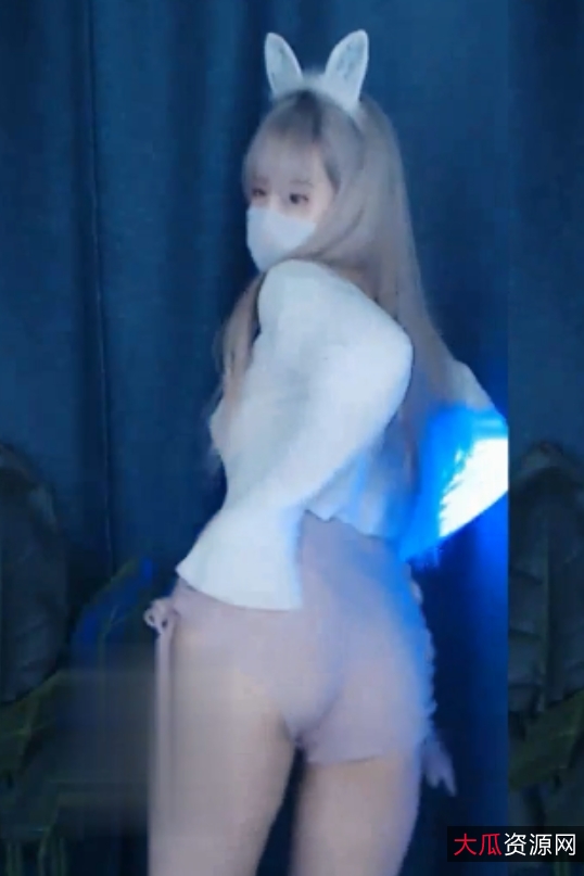 虎牙主播擦边尺度合集98.3g:百度、ED2K、荤素均可按需下载