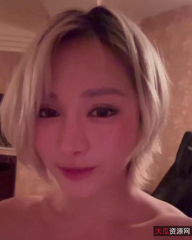 RirisuAmano-合集抓起一大滩J就往嘴里塞[44V-2.1G]