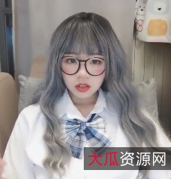 清纯卡哇伊18妹子嫩道具塞某处视频887MB