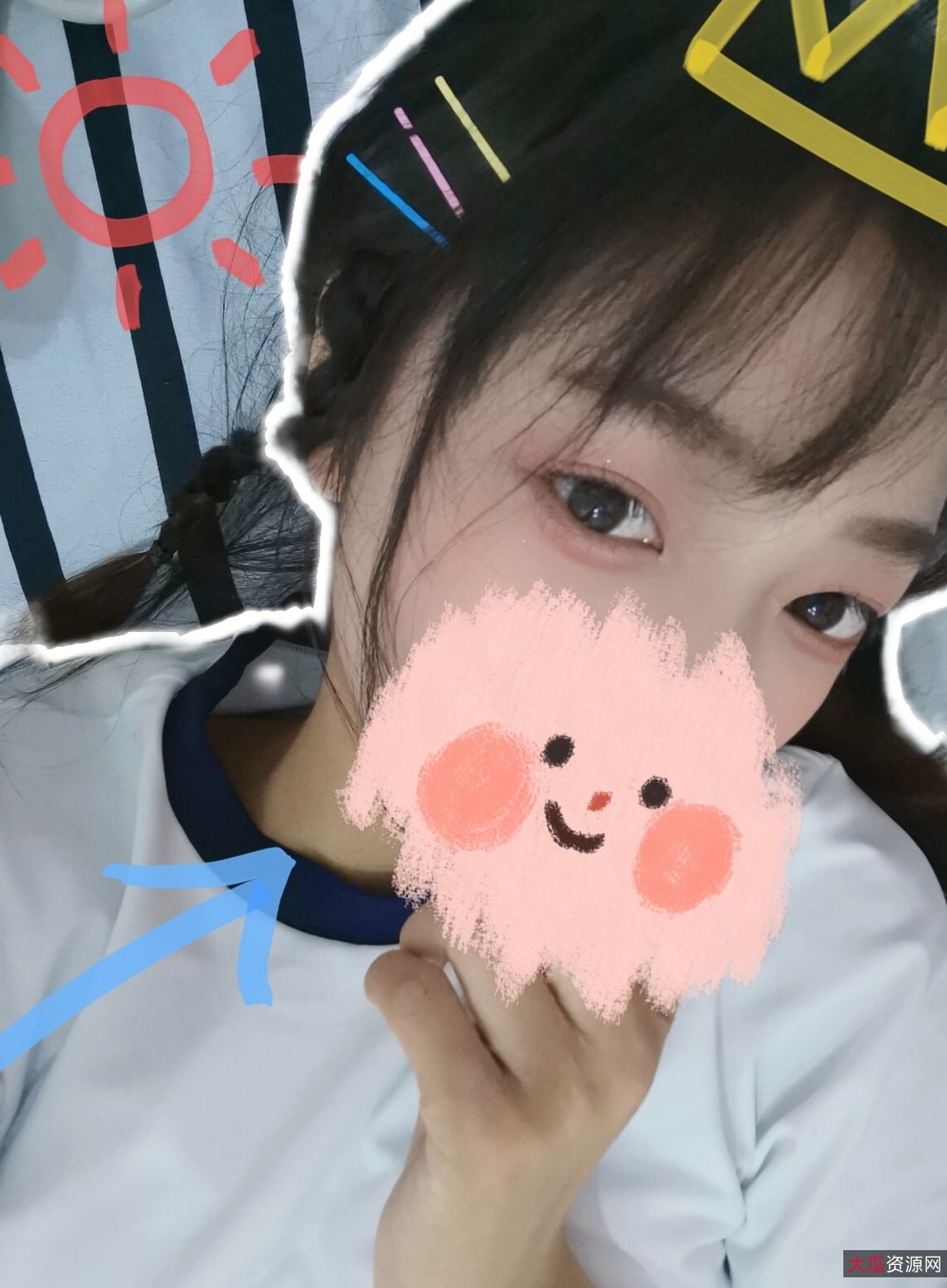 的魅力。在这个充满关键词和主要内容的视频合集中，他用自己的方式诠释了对废物视频的独特见解，让人们重新审视这些被遗忘的作品。