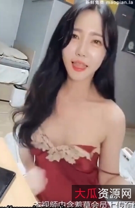 颜值妹子性感睡衣露大罩杯诱惑!狗爬式翘起性感pp勾引[1V+154MB][百度盘]