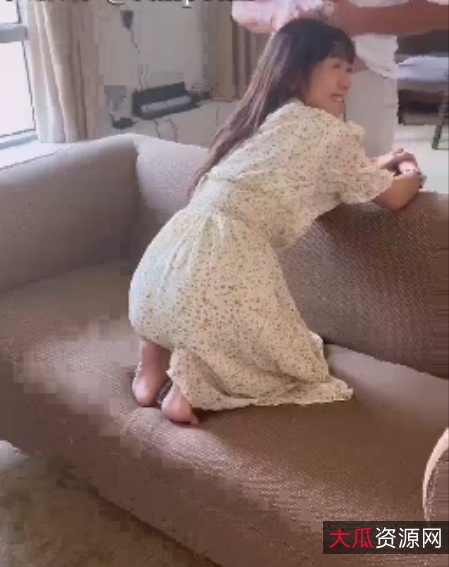 Jan小兔子大罩杯私拍合集1.6G，粉丝互动线下视频百度盘下载