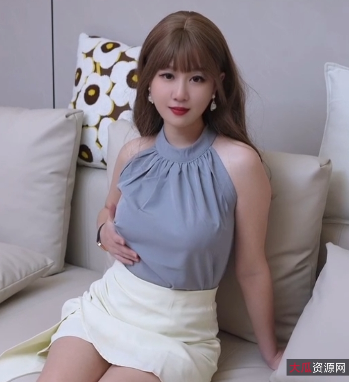 可错过的视频作品，展现了李寻欢在拍片领域的独特魅力和师师之间的办公室恋情。赶快收藏这部精彩的视频，感受他们带来的视听盛宴吧！