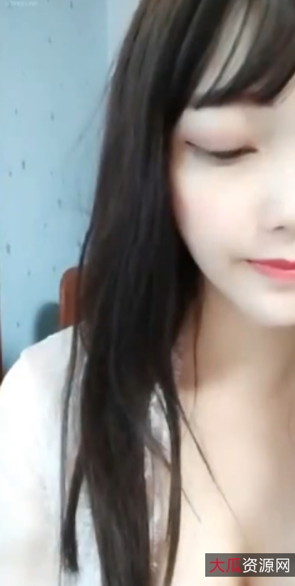 口渴清纯小柠七露脸全方位展示奇怪玩就娆释放诱惑给力