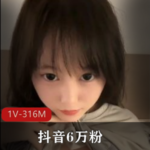 榜一大哥：抖音网红散打哥，2.7万同意1V1视频，身材颜值给力！