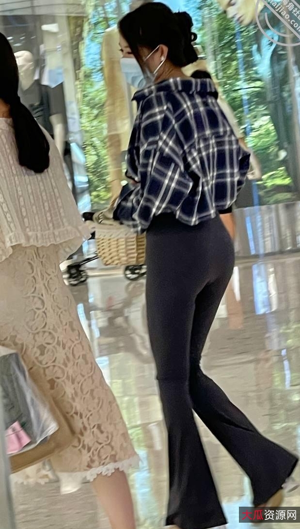 《新婚骚弟媳50v2.84g：百度ED2K海角剧情，朋友变弟媳，收藏必备》