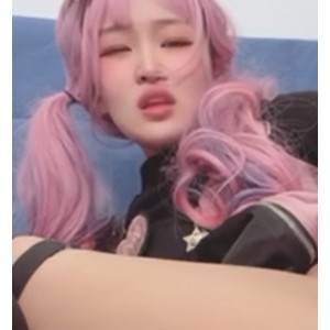 清纯可爱小鹿酱26g视频集，收藏385次，分成3个压缩包，新增ED2K链接