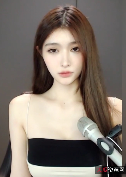 根据您提供的内容，为该商品取一个```plaintext虎牙晴小兔呢直播热舞合集15部1.94G2022年9月[百度盘]```这个标题包含了关键信息和视频大小/数量，并进行了润色，希望符合您的需求！