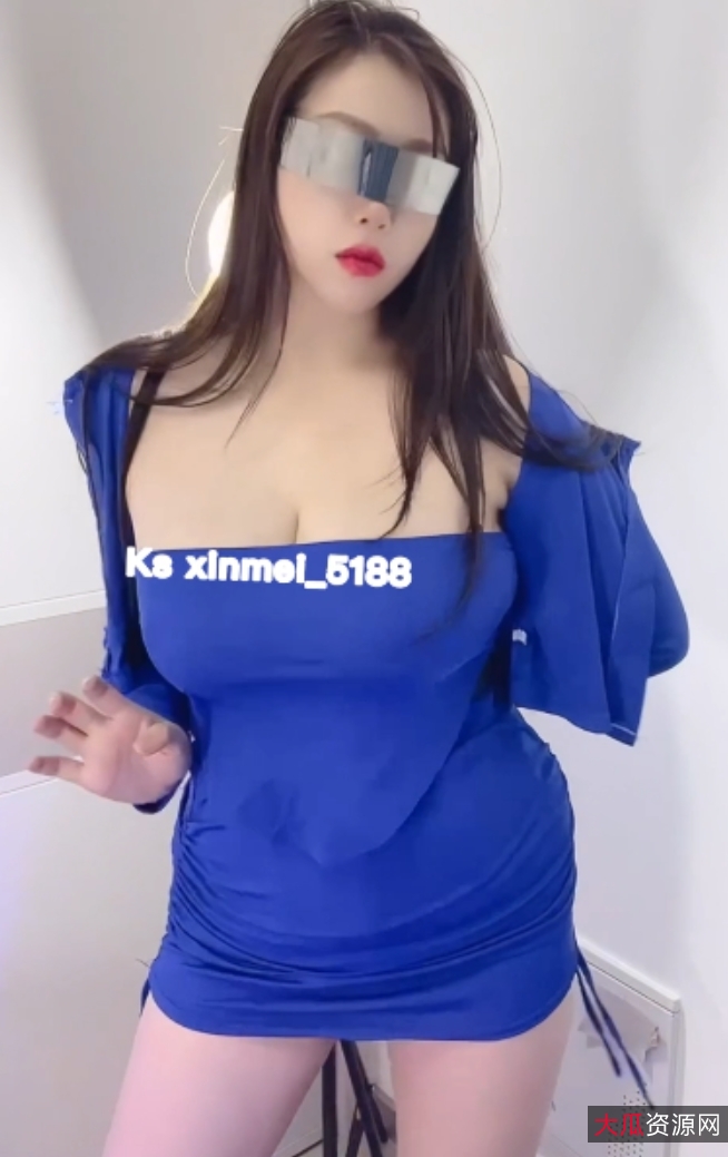 根据您提供的内容，为该商品取一个[自行打包]快手欣妹妹合集[333v+11.60GB][百度盘]这个标题已经包含了关键信息和视频大小/数量。如果需要进一步润色，可以考虑以下改进：探寻快手欣妹妹的魅力：333个视频，11.60GB，百度盘精选合集这个标题强调了对欣妹妹魅力的探索，同时突出了视频数量和大小。希望这个标题符合您的需求！