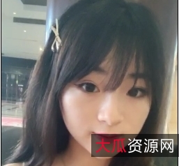 软喵喵：绿播录屏+下水视频，萌态十足