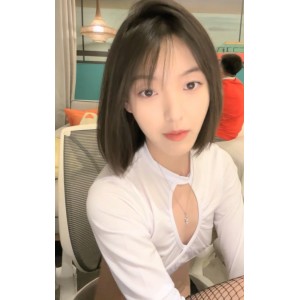 让人们对熙颜刮目相看，更加喜爱他这个有趣的灵魂。不要错过这个让人捧腹大笑的视频，收藏起来，随时随地感受熙颜带来的快乐！106个视频，总时长149分钟，让你笑个不停！