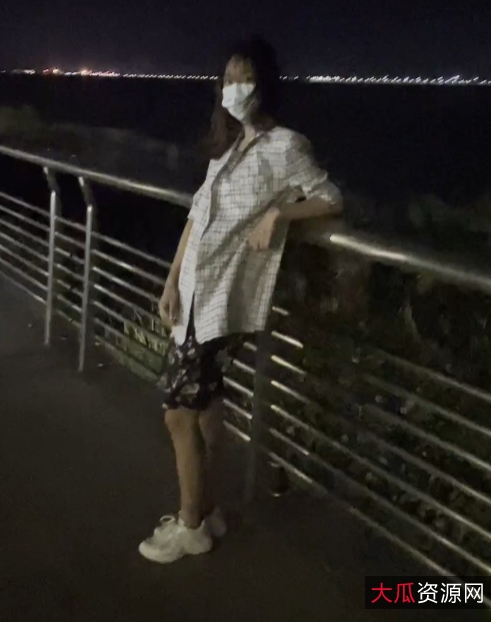 小小星户外展示9v9g，百度收藏爆款视频