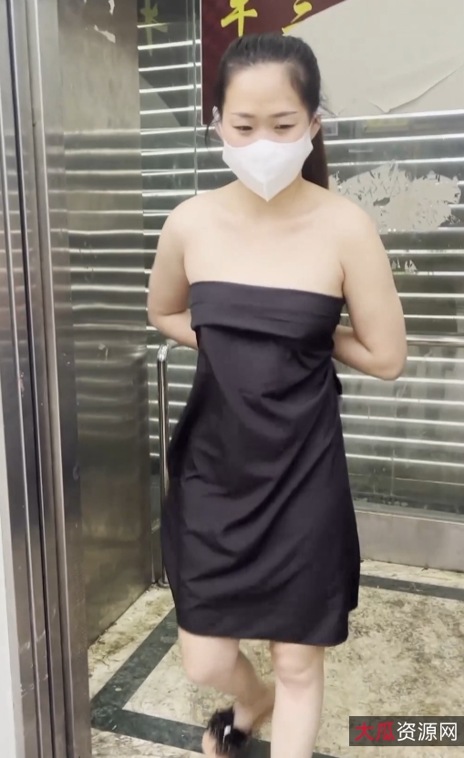 小小星户外展示9v9g，百度收藏爆款视频