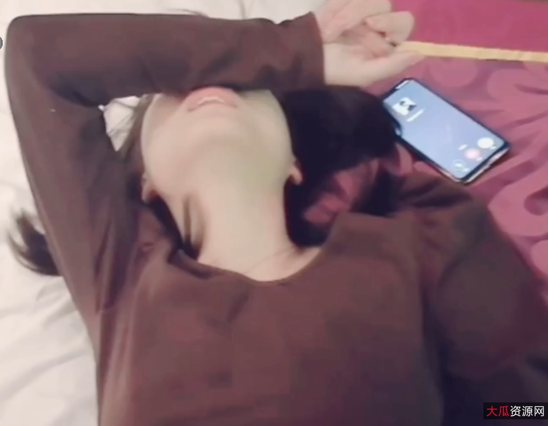 边打电话：72v8.33g视频频率，收获64个百度收藏