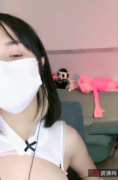 在校舞蹈生优优UU热情演绎《101v62.6g》视频，收藏258次，展现多样舞蹈风格与情感表达