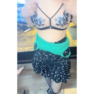 虎牙新晋人气女神泽美神秘低产视频大放送1v879M