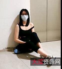 楼梯战神：小情侣挑战火爆视频，2分10秒1.2G完整版，电梯门口抓捕现场