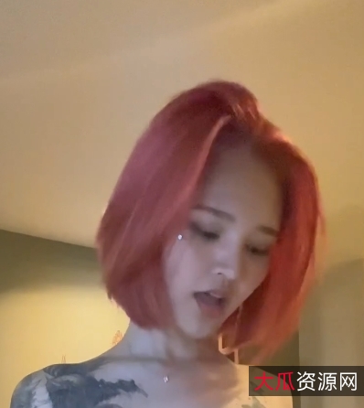 [自行打包]+泰国推特40万粉丝优质网红模特「mueylix」OF露脸有尺度互动...+[2v+1.24G][百度盘]