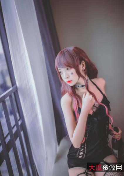 优质虎牙cos女神疯猫ss最新私拍合集28V1.22G,宅男心头好