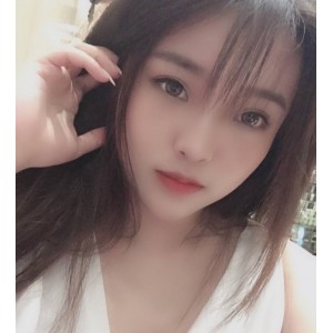 网红小乃包甜美合集32V45G，颜值与魅力并存