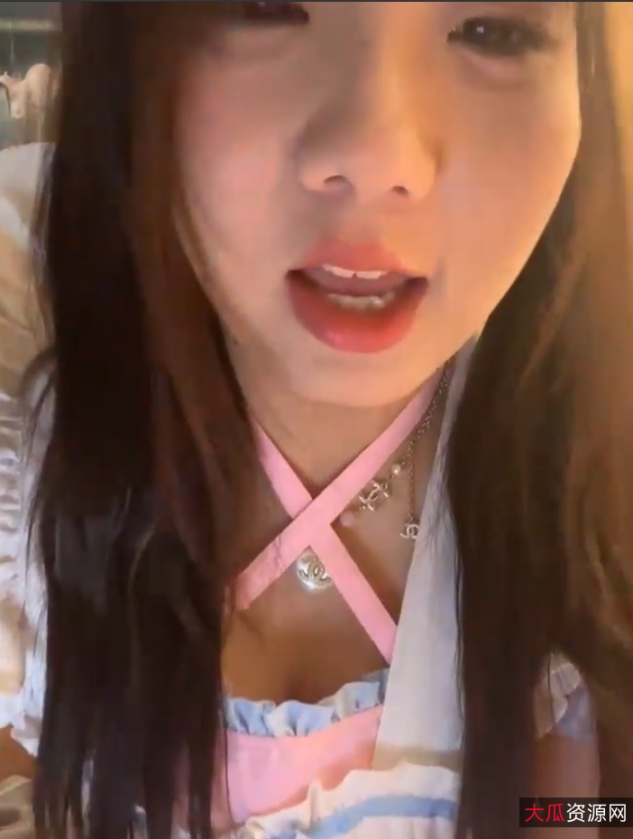 快手甜美Olivia京鱼儿最新合集480V200G,精彩纷呈