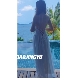 百度曼妃小雨82v福利合集13.4G，偶遇粉丝被舔脚