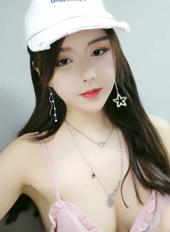 推特点点唐泽雪珍藏级255G美臀女神298部丰满上膛