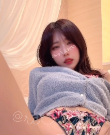 推特三上悠亚鞠婧祎合作作品8三人游6.4G超诱惑