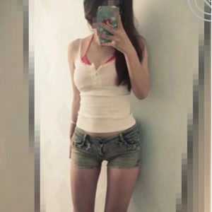 海角『雅雅想睡亲哥』家庭伦理视频合集3g20部太感觉