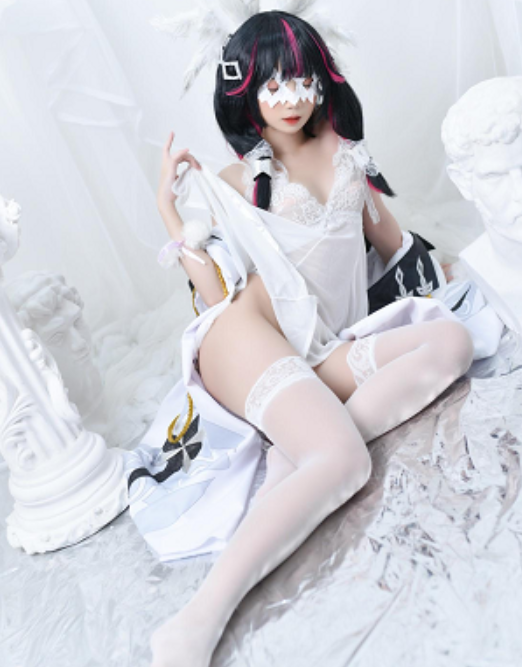 自拍网红PoppaChan中文系列76部39G私房特辑