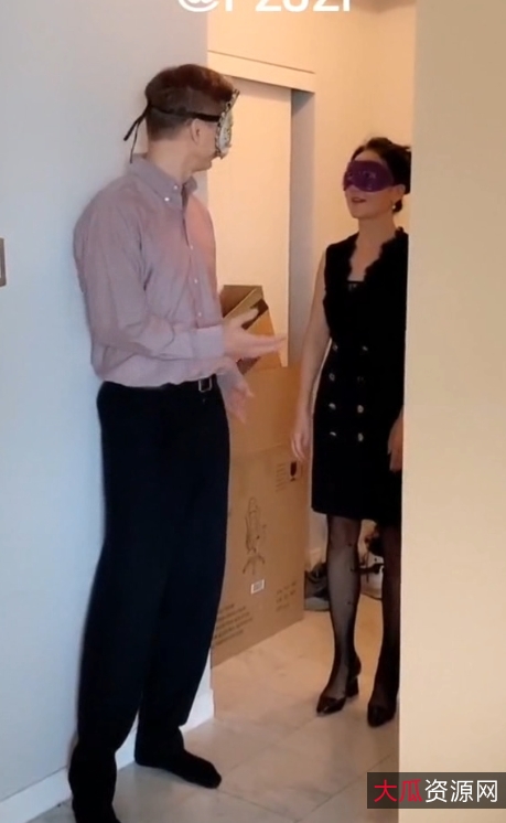 百度云小唯妻子福利合集15部9G补档后推视角浴室水珠流大腿根特写某处紧致含叫喘服务