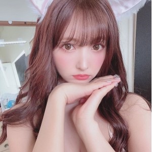 PR社萌汁酱真实摆拍作品合集17部1.3G，敏感黑色丝袜控必看