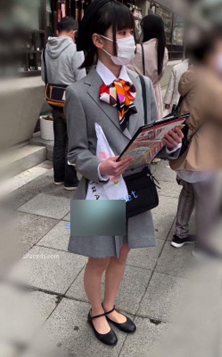 抖音街拍肉丝导游92部合集23G丰腴撩人