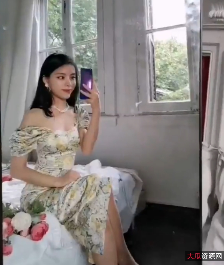 推特riri617私密合集98图28V132M清纯反差