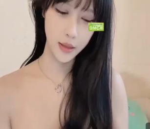 抖馒头舞小美人Stripchat绝密合集4V1.63G深夜必看