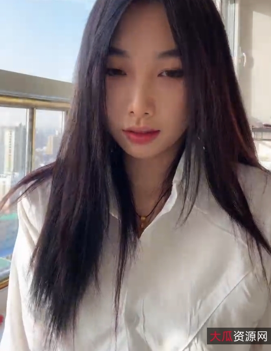 推特小X大王优质丝足羞辱53v21.4g