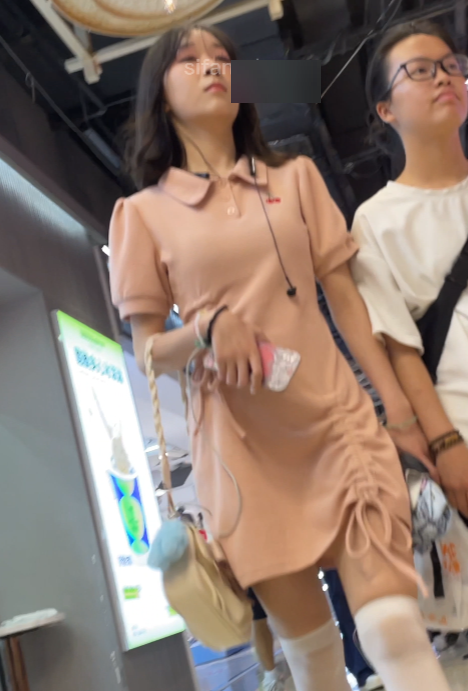 推特KKCD超值抄底合集3V203.9MB绝版展示