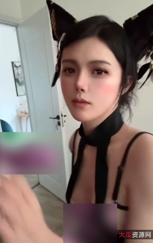 南忘优质TS一字马15V970M轰炸南宝贝直男暴击福利