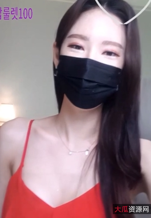 推特点击榜Sys27033热舞51部56.8G短发太顶